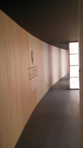 Bodegas 01